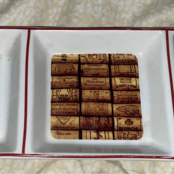 New Porcelain SNACK-TRAY Wine Cork Design - Picture 3 of 7